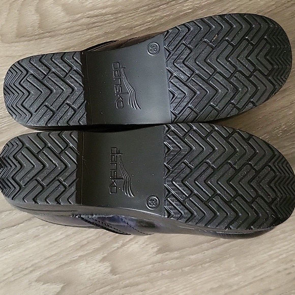 Dansko clogs - Picture 9 of 10